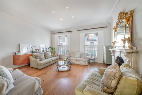 Living room with fireplace